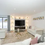 Andrade Ocean View